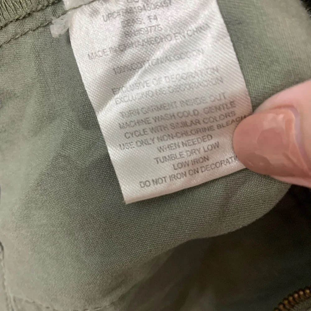 Y2K Grunge Army Green Shacket by Seventeen Whimsigoth 90’s - Picture 10 of 10